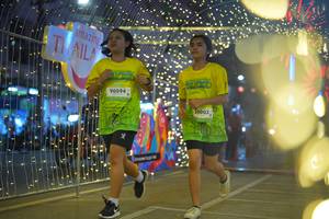 BIB: 90094, 50003
                            <button type="button" onclick="openModal(21750768)" class="btn btn-primary btn-sm float-right btn-popup" data-toggle="modal" data-target=".modal-high-quality">
                        <i class="fas fa-shopping-cart"></i> Add to Cart
                    </button>
                                            <button type="button" onclick="isThisMe(21750768, true)" class="btn btn-success btn-sm float-right btn-popup btn-isme hidden" data-toggle="tooltip" data-placement="bottom" title="นี่คือรูปของคุณใช่ไหม คลิกที่นี่เพื่อเอาเข้าอัลบั้ม">
                        <i class="fas fa-plus"></i> Add to album
                    </button>
                    <button type="button" onclick="isThisMe(21750768, false)" class="btn btn-warning btn-sm float-right btn-popup btn-isnotme hidden">
                        <i class="fas fa-ban"></i> Remove from album
                    </button>